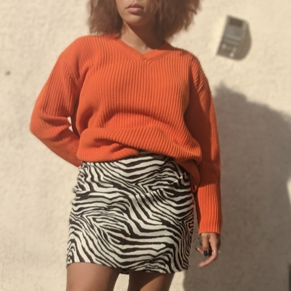 I Do Love Orange Sweaters, I Do I Do I Dooooooo